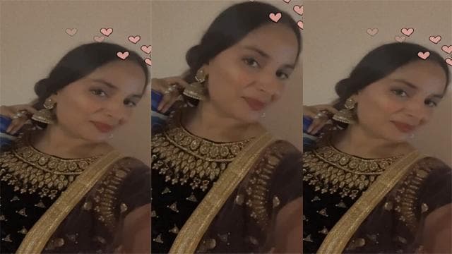 Horny Indian Wife – Showing Asshole Fingering Online