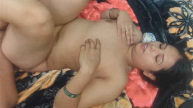 Beautiful Sexy Milf Wife Loud Moans Fuck Video