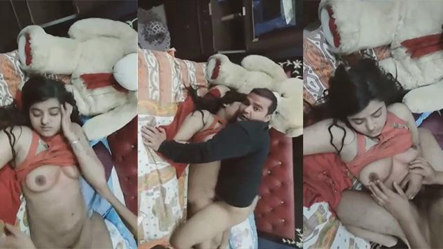 Young Virgin Girl Fucking Her Brother Online